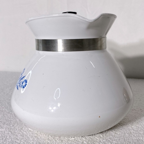 Vintage Corningware Blue Cornflower 6 Cup Teapot - Picture 5 of 11